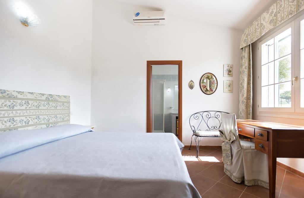 Villa Raimonda Putifigari 外观 照片