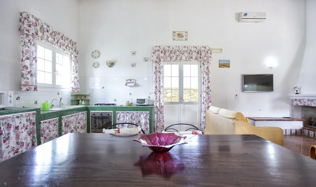 Villa Raimonda Putifigari 外观 照片