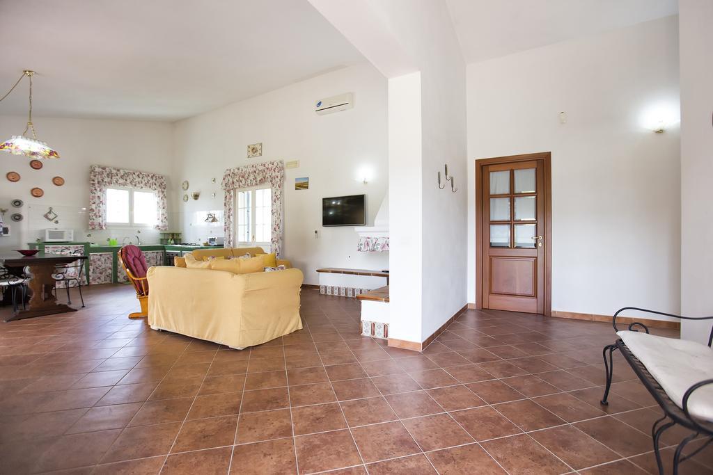 Villa Raimonda Putifigari 外观 照片