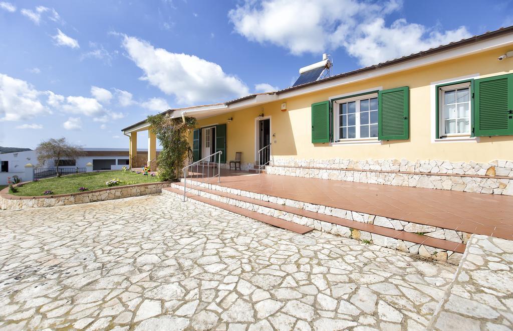 Villa Raimonda Putifigari 外观 照片
